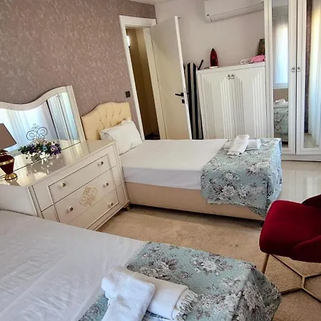 Denize Yakin Lueks * Alanya